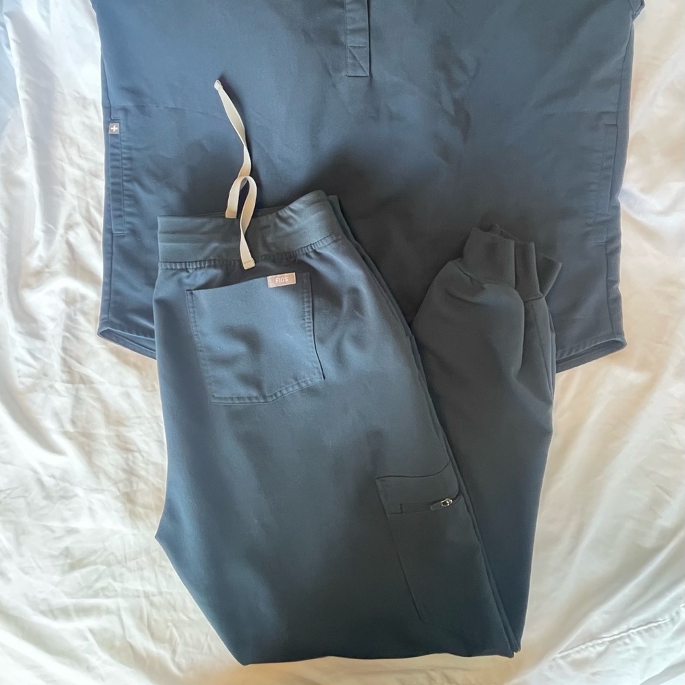 Figs Scrubs 
No fade material
Excellent condition, no defects.